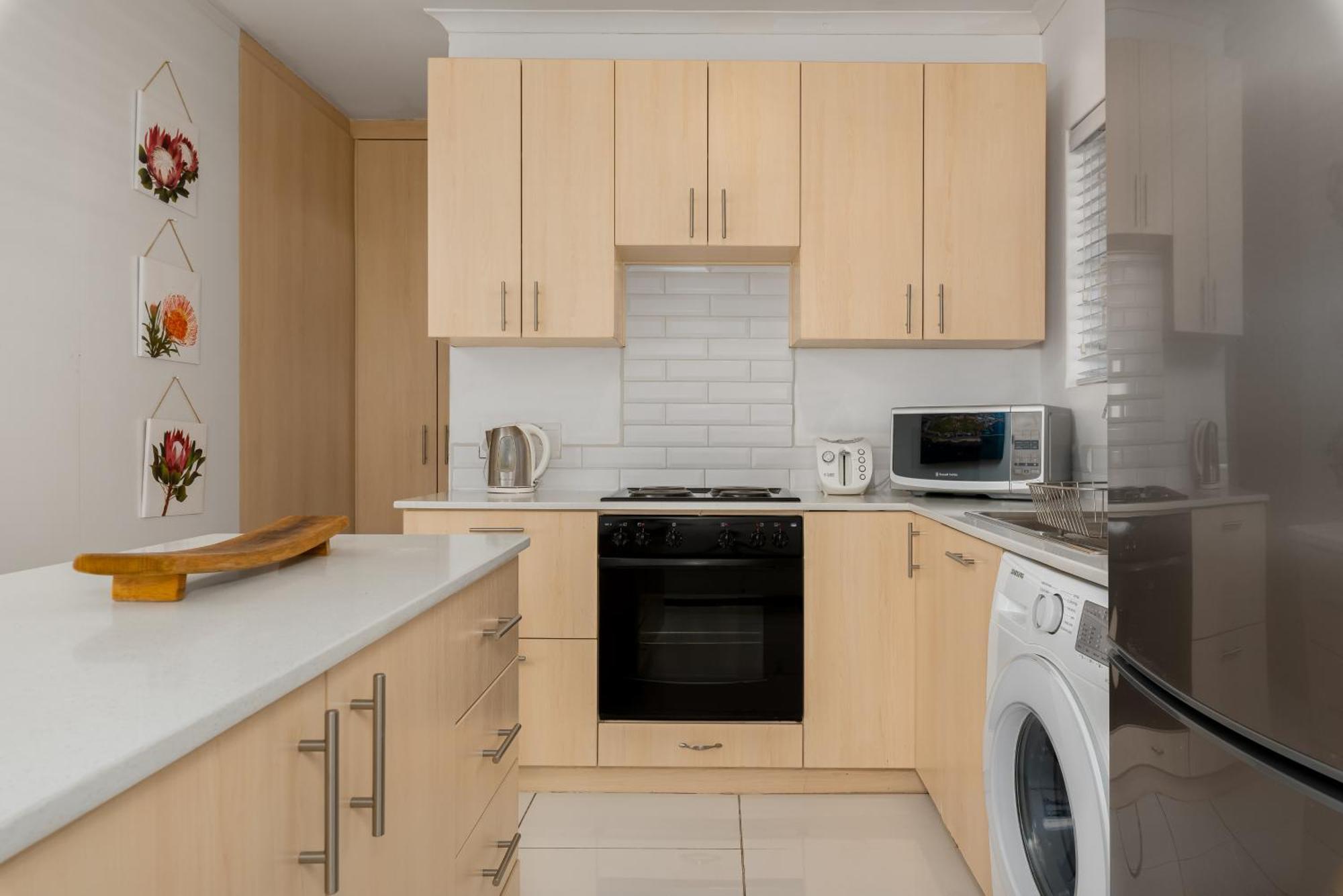 Apartment Morokani 303 *